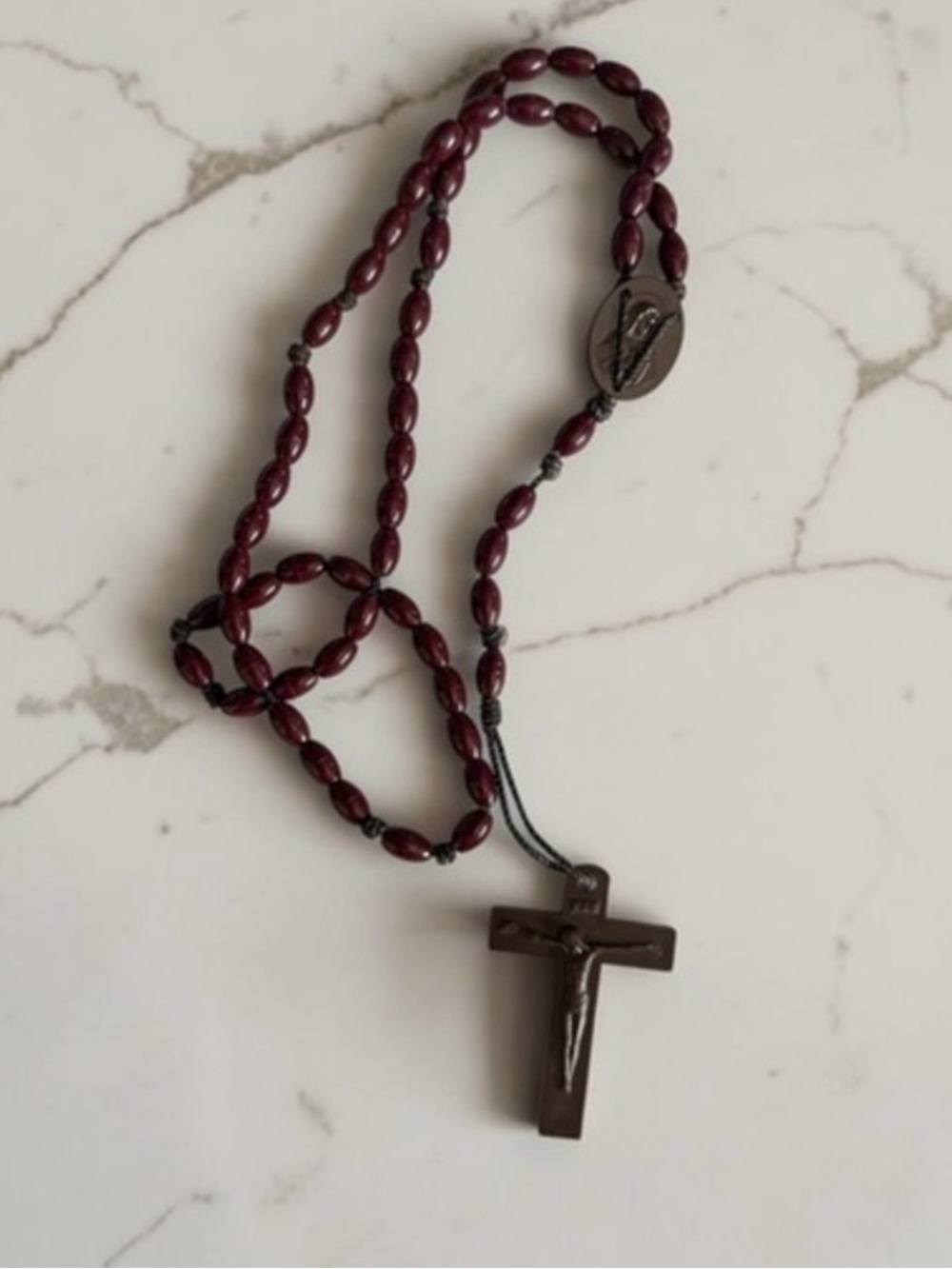 🫶🏻 Rosary Necklace with Brown Burgundy Beads and Black Crucifix